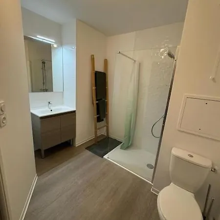 Appartement, Terrasse, Jardin, Parking Pres De Paris * Noisy-le-Sec